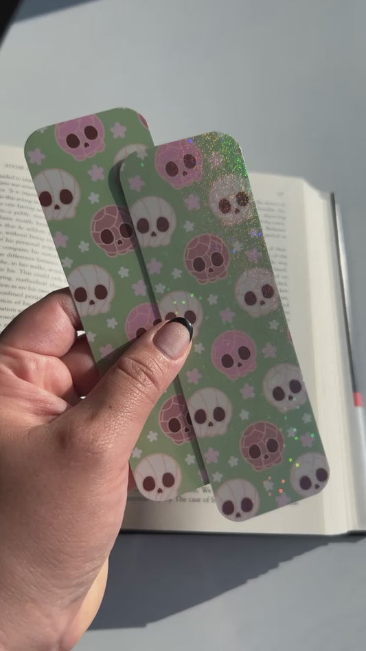Concha Skulls - Laminated Bookmark